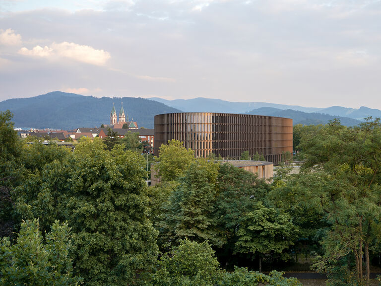 Das Rathaus im Stühlinger