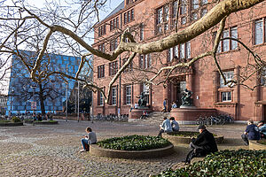 Universität Freiburg, KG 1 und UB