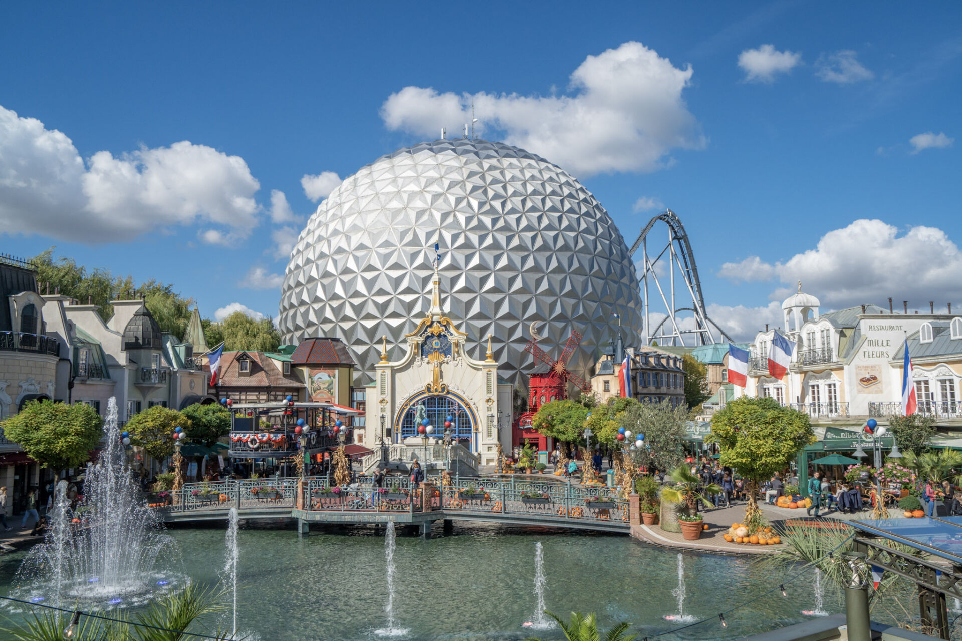 Europa-Park GmbH & Co Mack KG